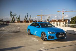 Audi A4 45 TFSI Quattro S-Line 2019 года  (WW)